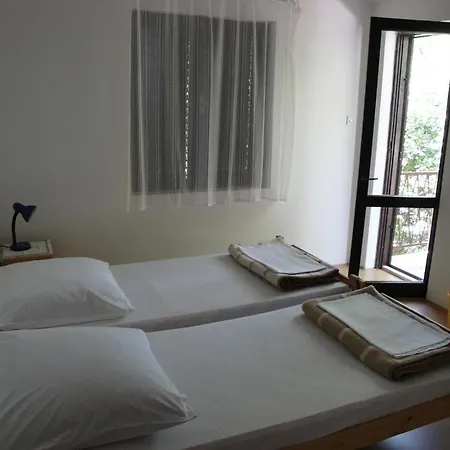 Kreso Apartment Starigrad Paklenica