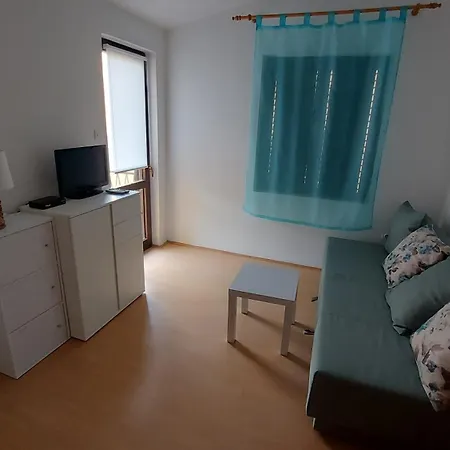 Kreso Apartment